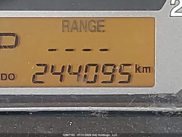 12667102 :رقم المزاد ، KNAFG526877091649 vin ، 2007 Kia Rondo Lx/ex مزاد بيع