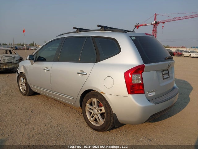 12667102 :رقم المزاد ، KNAFG526877091649 vin ، 2007 Kia Rondo Lx/ex مزاد بيع