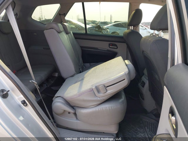 12667102 :رقم المزاد ، KNAFG526877091649 vin ، 2007 Kia Rondo Lx/ex مزاد بيع