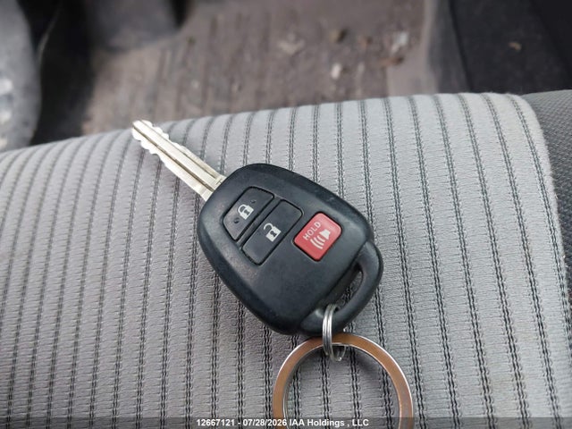 Toyota RAV4 LE 2014 2T3BFREV5EW148020 Image 11