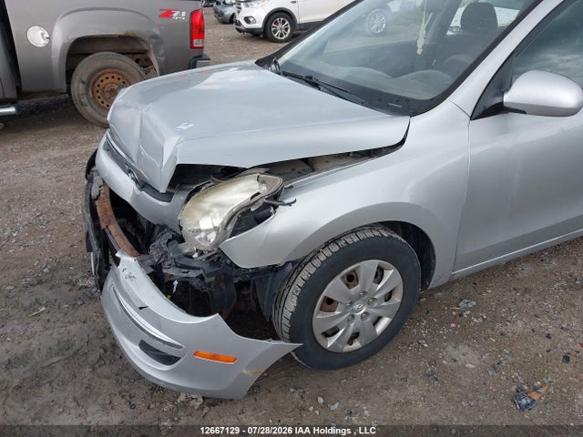 2012 Hyundai Elantra მანქანა იყიდება აუქციონზე, vin: KMHDB8AE7CU127003, აუქციონის ნომერი: 12667129