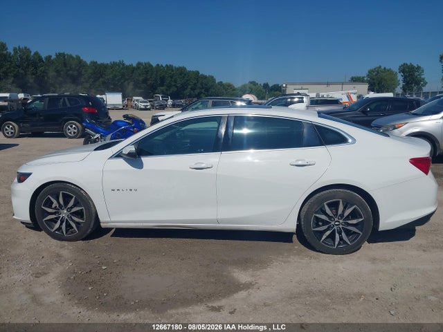 1G1ZD5STXJF239384 Chevrolet MALIBU LT