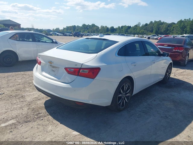 1G1ZD5STXJF239384 Chevrolet MALIBU LT