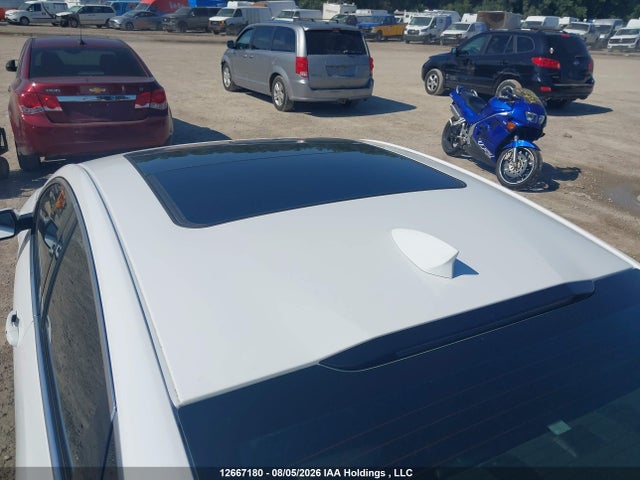1G1ZD5STXJF239384 Chevrolet MALIBU LT