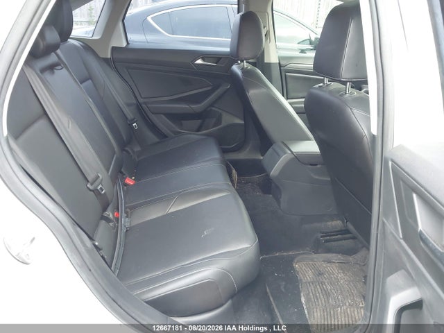 3VWE57BU7KM017682 Volkswagen JETTA SEL