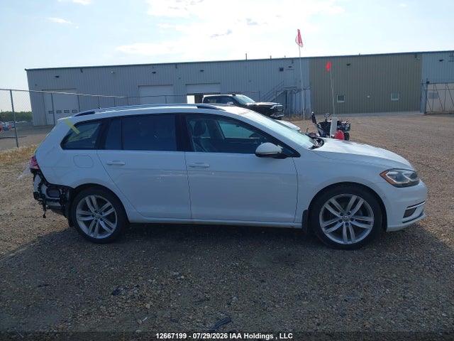 Продажа на аукционе авто 2018 Volkswagen Golf Sportwagen Highline, vin: 3VWR17AUXJM756848, номер лота: 12667199