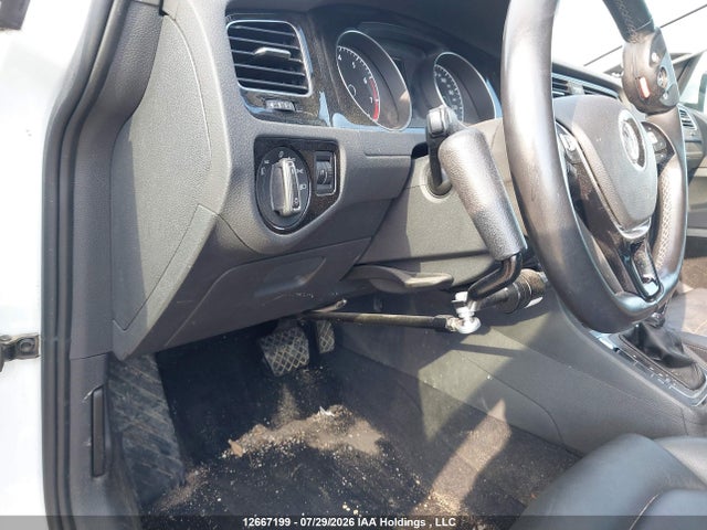 Продажа на аукционе авто 2018 Volkswagen Golf Sportwagen Highline, vin: 3VWR17AUXJM756848, номер лота: 12667199