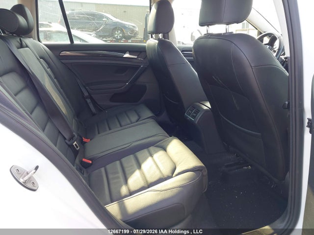 Продажа на аукционе авто 2018 Volkswagen Golf Sportwagen Highline, vin: 3VWR17AUXJM756848, номер лота: 12667199