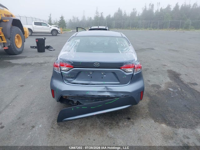 12667202 :رقم المزاد ، 5YFBPRBE3LP112285 vin ، 2020 Toyota Corolla Le مزاد بيع