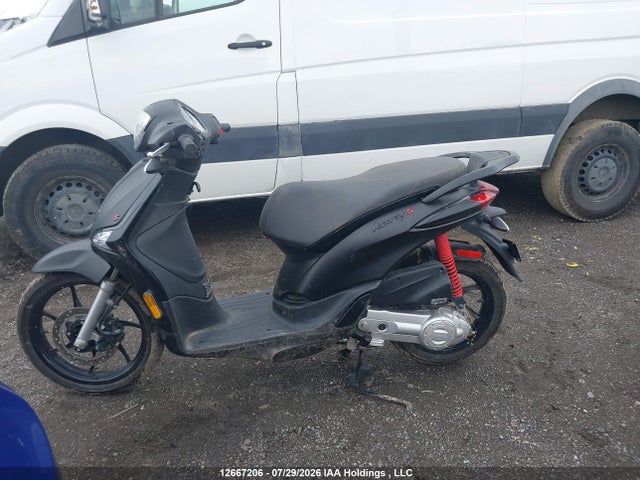 Продаж на аукціоні авто 2024 Piaggio Liberty 50/50 S/50 Baci Perugina, vin: ZAPC546B2R7004245, номер лоту: 12667206