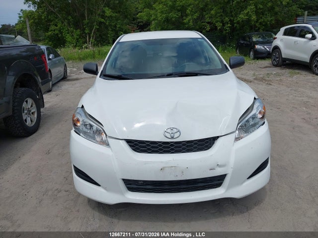12667211 :رقم المزاد ، 2T1KU4EE3EC131283 vin ، 2014 Toyota Matrix Wagon مزاد بيع