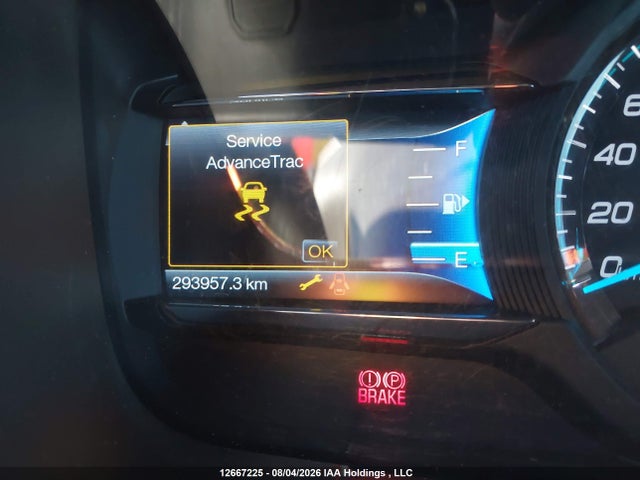 2015 Ford Taurus Sel მანქანა იყიდება აუქციონზე, vin: 1FAHP2E84FG187242, აუქციონის ნომერი: 12667225