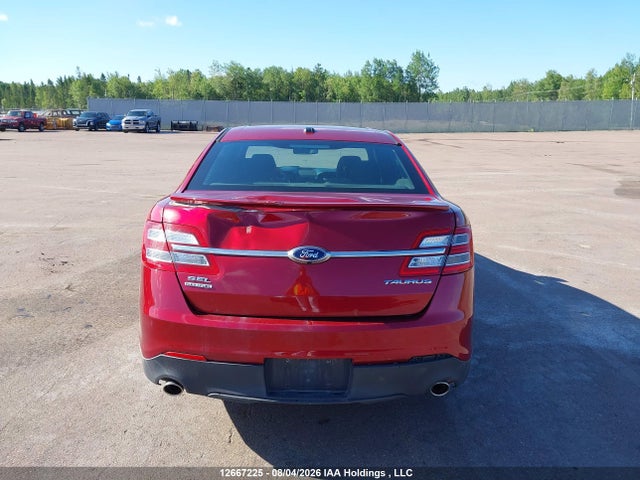 2015 Ford Taurus Sel მანქანა იყიდება აუქციონზე, vin: 1FAHP2E84FG187242, აუქციონის ნომერი: 12667225
