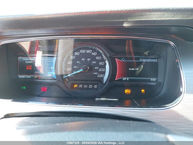 2015 Ford Taurus Sel მანქანა იყიდება აუქციონზე, vin: 1FAHP2E84FG187242, აუქციონის ნომერი: 12667225