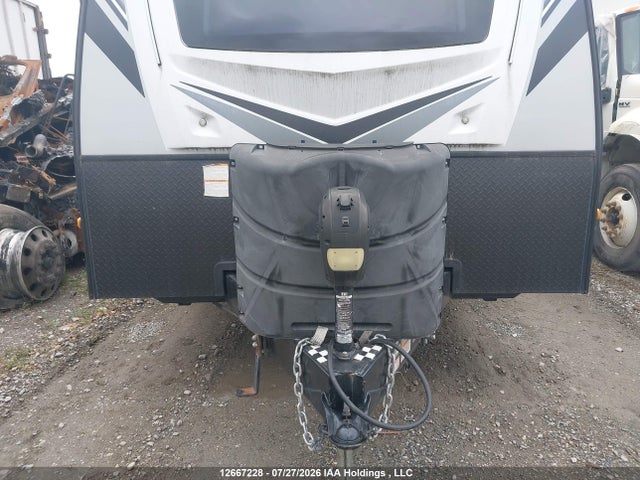 12667228 :رقم المزاد ، 1UJBJ0BS6M14A0516 vin ، 2021 Jayco White Hawk مزاد بيع