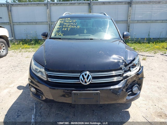 2013 Volkswagen Tiguan მანქანა იყიდება აუქციონზე, vin: WVGJV7AX9DW552105, აუქციონის ნომერი: 12667265