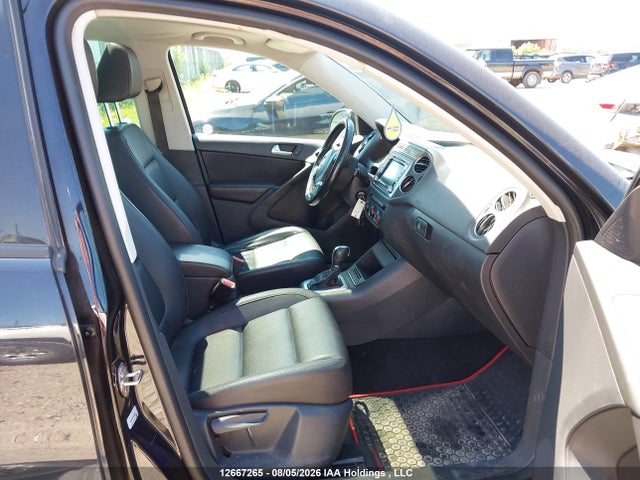 2013 Volkswagen Tiguan მანქანა იყიდება აუქციონზე, vin: WVGJV7AX9DW552105, აუქციონის ნომერი: 12667265