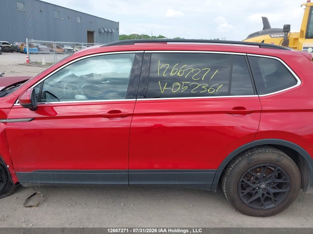 3VV2B7AX8NM052361 Volkswagen TIGUAN SE
