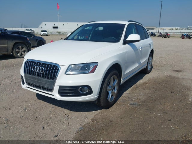 2015 Audi Q5 2.0t Komfort მანქანა იყიდება აუქციონზე, vin: WA1CFCFP3FA096690, აუქციონის ნომერი: 12667284