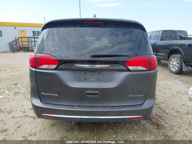 Chrysler Pacifica Hybrid Limited 2020 2C4RC1N75LR251973 Image 16