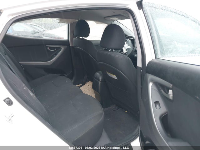 Hyundai ELANTRA GL 2015 5NPDH4AE1FH559435 Image 8