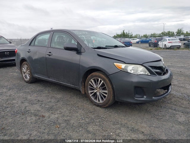 12667318 :رقم المزاد ، 2T1BU4EEXDC080900 vin ، 2013 Toyota Corolla Ce مزاد بيع