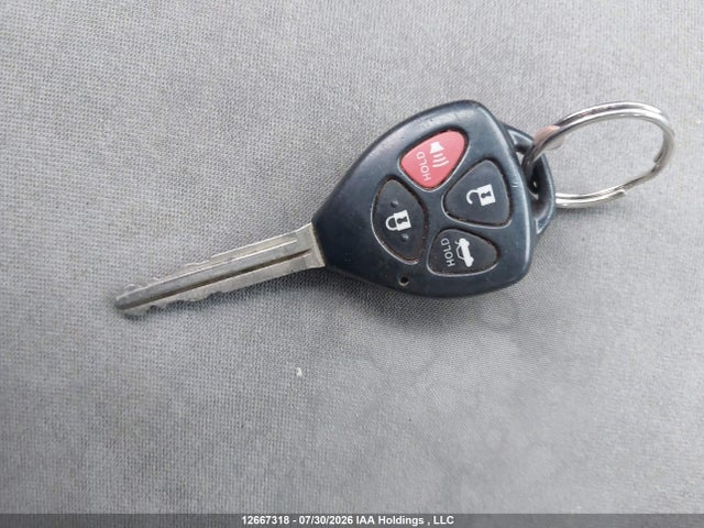 12667318 :رقم المزاد ، 2T1BU4EEXDC080900 vin ، 2013 Toyota Corolla Ce مزاد بيع