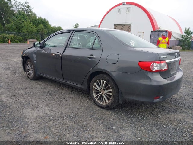 12667318 :رقم المزاد ، 2T1BU4EEXDC080900 vin ، 2013 Toyota Corolla Ce مزاد بيع