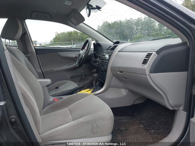 12667318 :رقم المزاد ، 2T1BU4EEXDC080900 vin ، 2013 Toyota Corolla Ce مزاد بيع