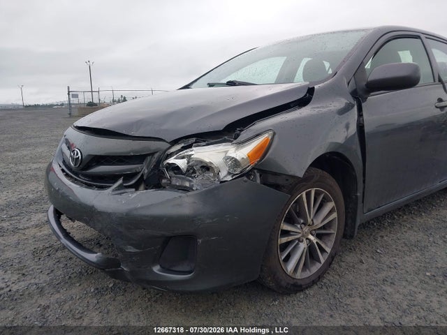 12667318 :رقم المزاد ، 2T1BU4EEXDC080900 vin ، 2013 Toyota Corolla Ce مزاد بيع