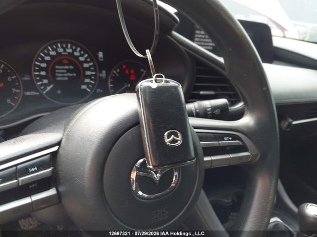 12667321 :رقم المزاد ، JM1BPAK78K1135650 vin ، 2019 Mazda 3 Sport مزاد بيع