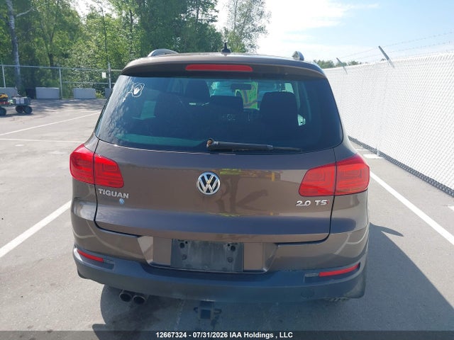 WVGHV7AX2FW001354 Volkswagen Tiguan