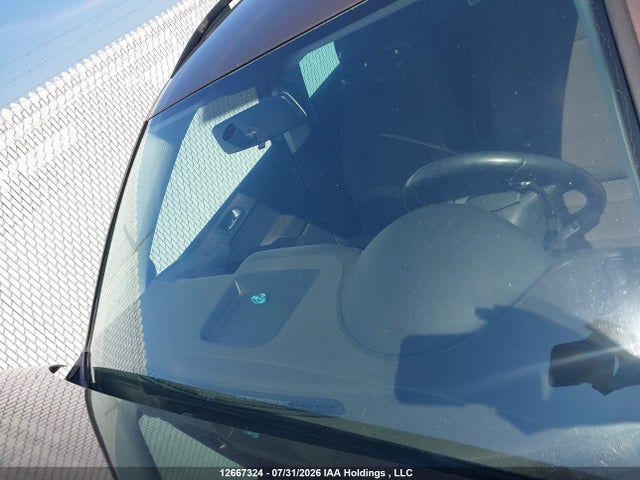 Volkswagen Tiguan 2015 WVGHV7AX2FW001354 Image 17