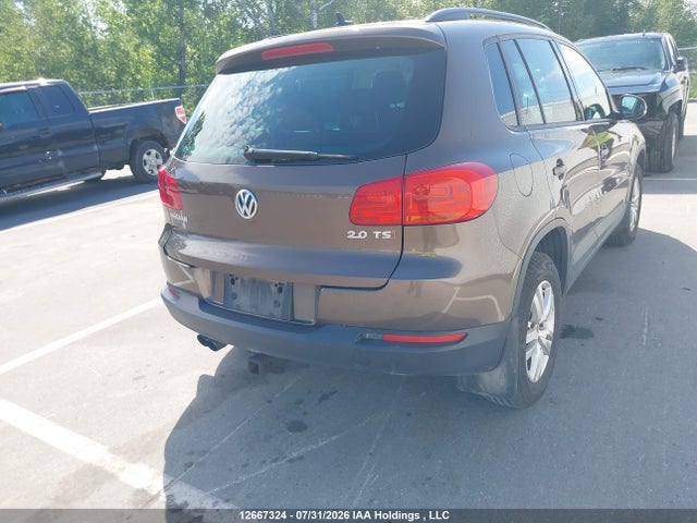 WVGHV7AX2FW001354 Volkswagen Tiguan