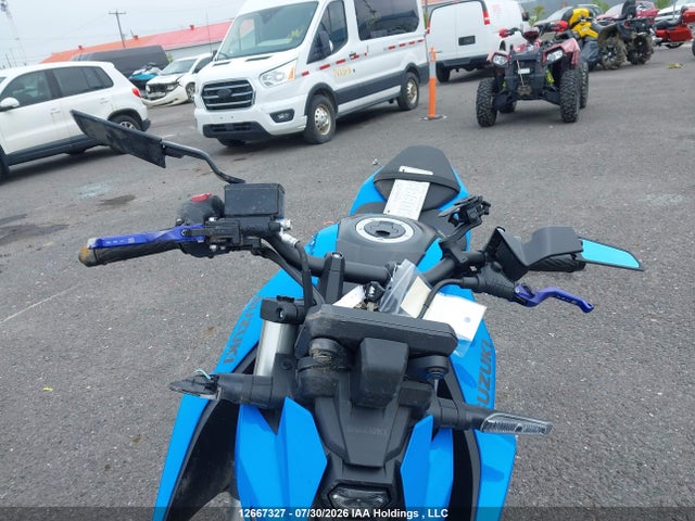 Продаж на аукціоні авто 2024 Suzuki Gsx800 R, vin: JS1EM11B9R7101360, номер лоту: 12667327