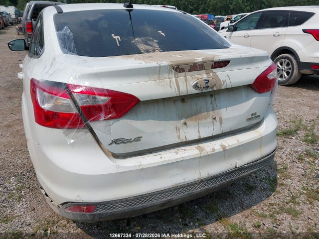 Ford Focus 2014 1FADP3F21EL220847 Image 6