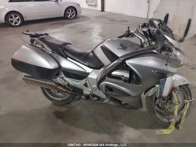 12667343 :رقم المزاد ، JH2SC51637M500079 vin ، 2007 Honda St1300 A مزاد بيع