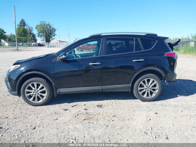 2018 Toyota Rav4 Limited/se/platinum მანქანა იყიდება აუქციონზე, vin: 2T3DFREV6JW718688, აუქციონის ნომერი: 12667374