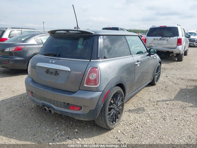 2010 Mini Cooper S მანქანა იყიდება აუქციონზე, vin: WMWMF7C51ATX41948, აუქციონის ნომერი: 12667375