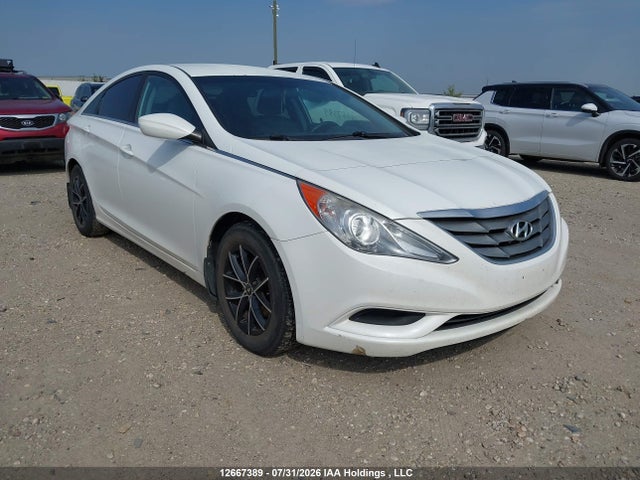 12667389 :رقم المزاد ، 5NPEB4ACXBH213284 vin ، 2011 Hyundai Sonata Gls مزاد بيع