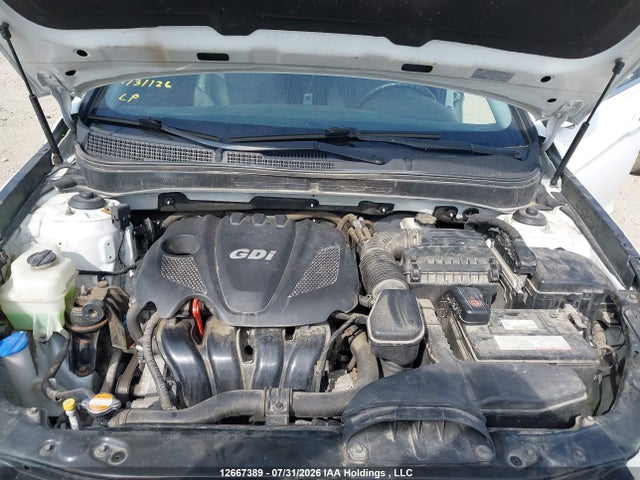2011 Hyundai Sonata Gls მანქანა იყიდება აუქციონზე, vin: 5NPEB4ACXBH213284, აუქციონის ნომერი: 12667389