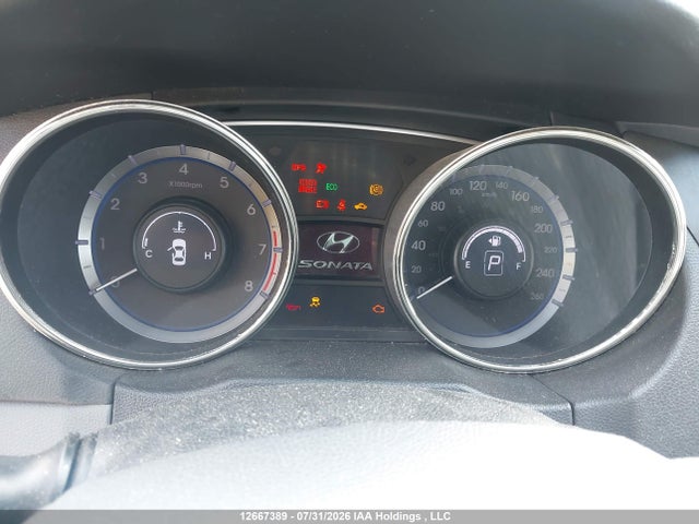 2011 Hyundai Sonata Gls მანქანა იყიდება აუქციონზე, vin: 5NPEB4ACXBH213284, აუქციონის ნომერი: 12667389