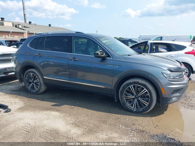 3VV4B7AX9JM103417 Volkswagen Tiguan Highline