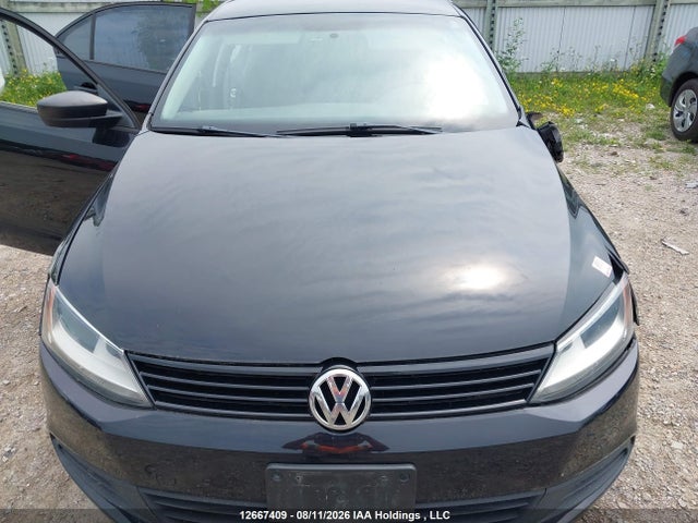 12667409 :رقم المزاد ، 3VW1K7AJ4CM030549 vin ، 2012 Volkswagen Jetta مزاد بيع