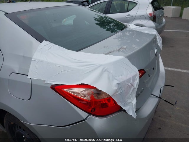 2018 Toyota Corolla Le მანქანა იყიდება აუქციონზე, vin: 2T1BURHE6JC068148, აუქციონის ნომერი: 12667417