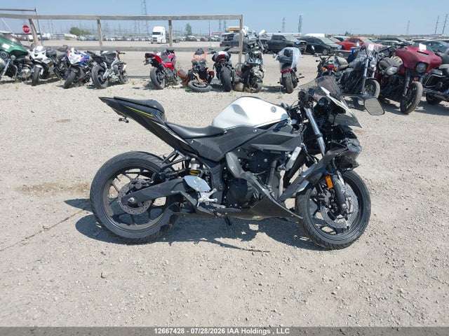 Yamaha Yzfr3 A 2017 MH3RH15N5HK001088 Image 21