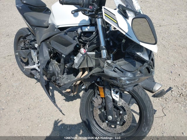 Yamaha Yzfr3 A 2017 MH3RH15N5HK001088 Image 23