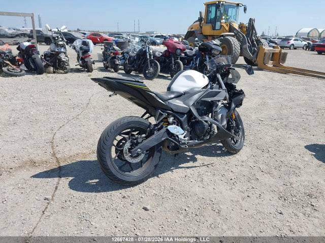 Yamaha Yzfr3 A 2017 MH3RH15N5HK001088 Image 4