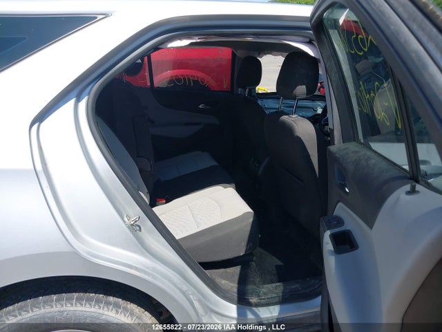 Chevrolet EQUINOX LS 2018 2GNAXHEV9J6204105 Image 8