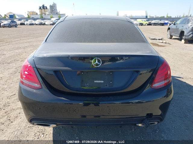 55SWF6GB3FU015748 Mercedes-Benz C-Class